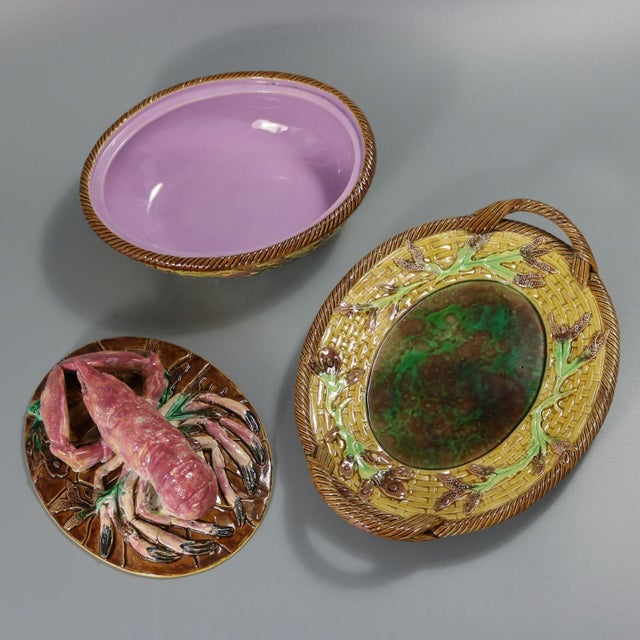George Jones Majolica Lobster Dish For Sale - Image 11 of 18