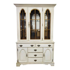 Example of Broyhill China and Display Cabinets