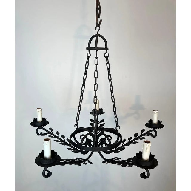French Wrought Iron Chandelier With 5 Arms Decorated With Leaves For Sale - Image 3 of 9