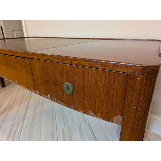 1930s 1930s French Art Deco Walnut Writing Desk With Leather Top Insert For Sale - Image 5 of 14
