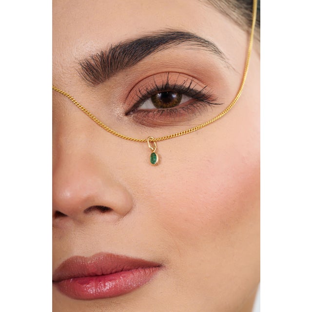 14k Solid Gold Contemporary Emerald Charm Pendant Gift for Birthday For Sale - Image 12 of 18