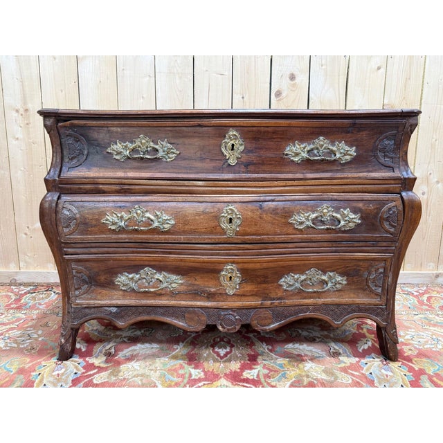 Regency Chest of Drawers in Walnut with Chiseled Gilt Bronze Mounts For Sale - Image 10 of 10