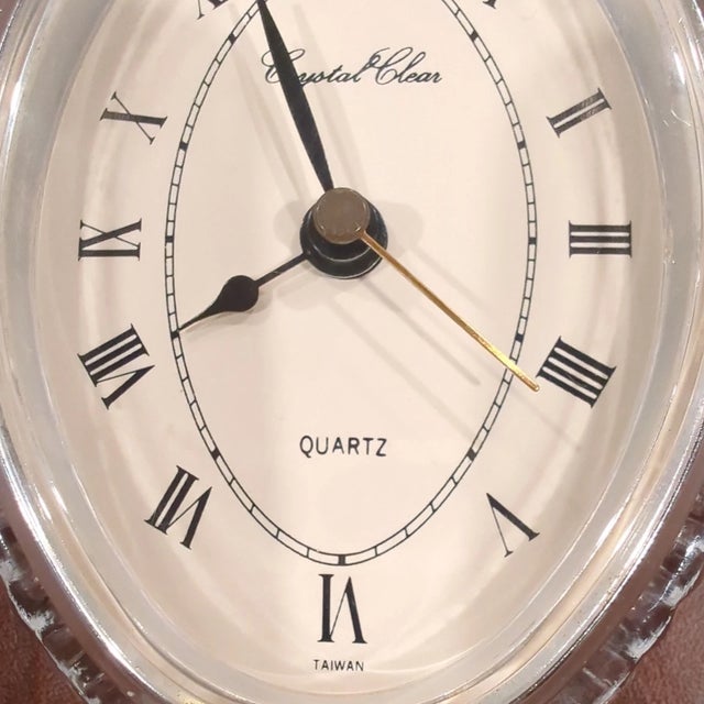 Add timeless elegance to your desk or bookshelf with this Vintage Crystal Clear Oval Glass Desk Clock. Beautifully crafted...
