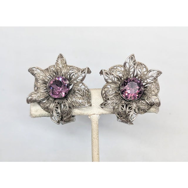 Mid-Century Modern Vintage 1950s Signed Napier Silvertone Filigree Faux-Amethyst Flower Clip Earrings- 2 Pieces For Sale - Image 3 of 8