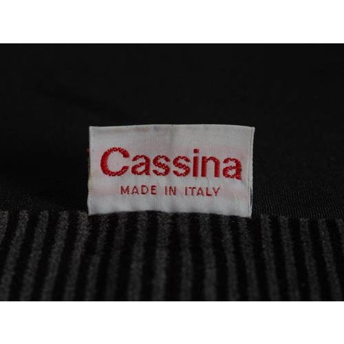 675 Maralunga Sofa by Vico Magistretti for Cassina For Sale - Image 12 of 13