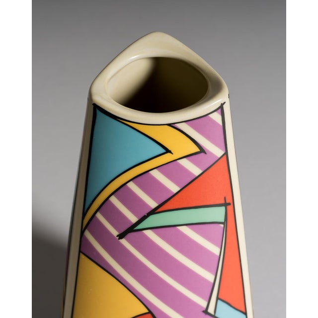 Flash Porcelain Vase Duo and Ashtray by Dorothy Hafner for Rosenthal, 1980s, Set of 3 For Sale - Image 12 of 15