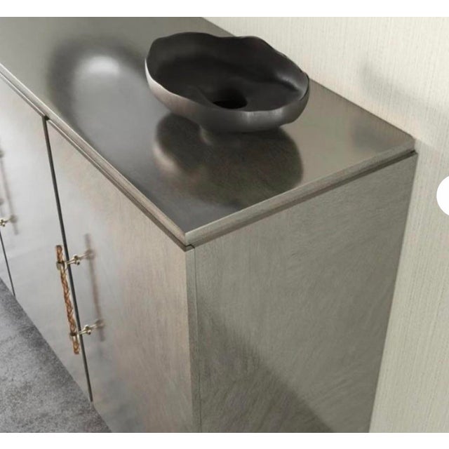 Wood Madras’s Buffet in Silver and Gold For Sale - Image 7 of 7