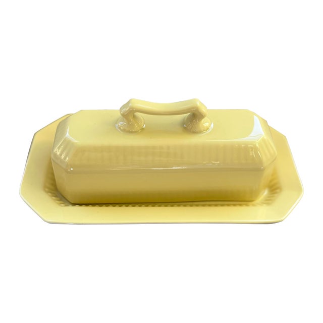 Mid-Century Independence Ironstone Butter Dish in Daffodil For Sale