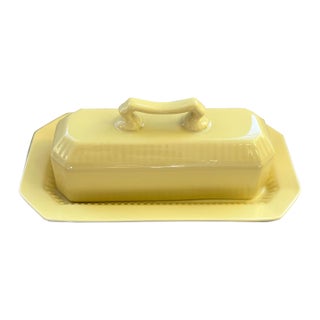 Vintage Mid-Century Independence Ironstone Butter Dish in Daffodil For Sale