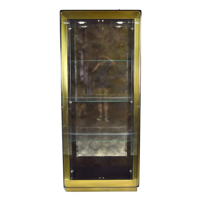 Mastercraft Mid-Century Brass & Black Lacquer Lighted Vitrine Display Cabinet For Sale