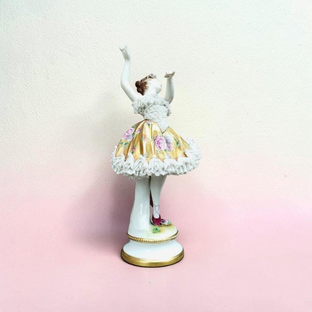 Antique Porcelain Lace Ballerina Figurine with Gilt Floral Tutu from Rudolstadt-Volkstedt, 1920s For Sale - Image 12 of 13