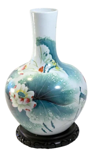 Chinese Contemporary Painted Porcelain Vase