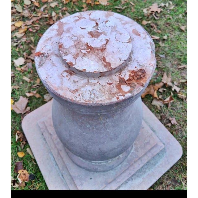 Round Table in Red Verona Marble with Square Base, Early 19th Century For Sale - Image 4 of 7