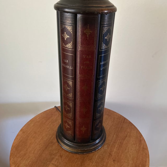Vintage Column Design Frederick Cooper Trompe I’Oeil Book Motif Table Lamp For Sale - Image 11 of 12