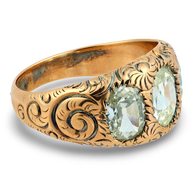 Early 20th Century Victorian Gia 2.60 Carat Old Mine Cut Diamond 14k Gold Diamond Three Stone Band, Size 8 For Sale - Image 4 of 6