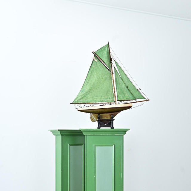 Early 20th Century Pair of French Narrow Painted Paneled Pedestals For Sale - Image 10 of 11