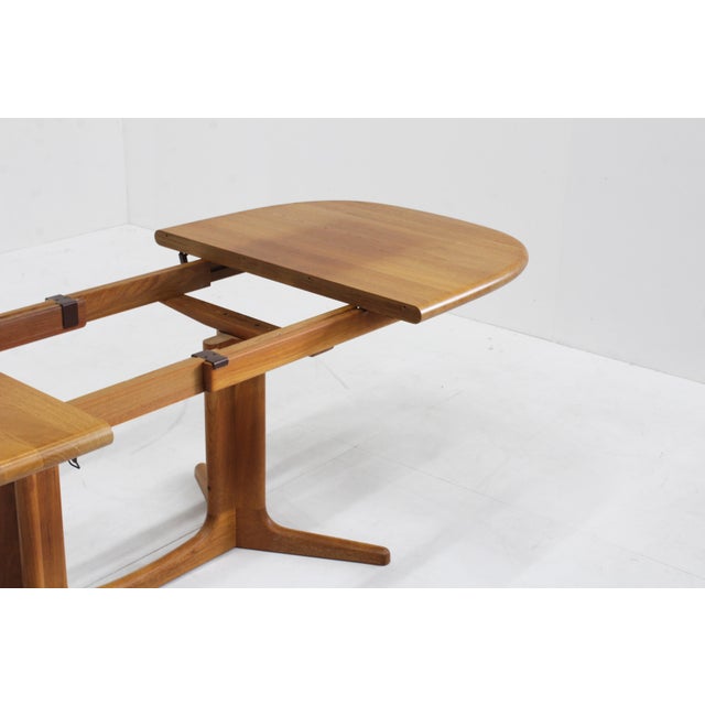Vintage Danish Oval Extendable Dining Table in Teak from Glostrup, 1960s For Sale - Image 6 of 10