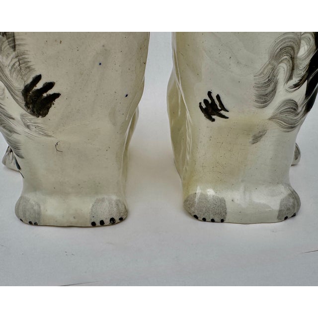 Staffordshire Flower Basket Spaniel Dogs, Pair, Black and White England 19th Century For Sale - Image 13 of 17