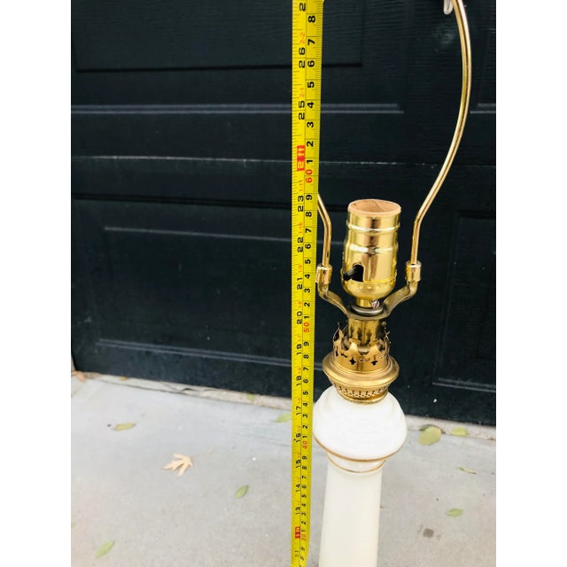 A Pair of Cottage-Core Stiffel Attributed Brass and White Porcelain Table Lamps With Gingham Red Shades For Sale - Image 12 of 12