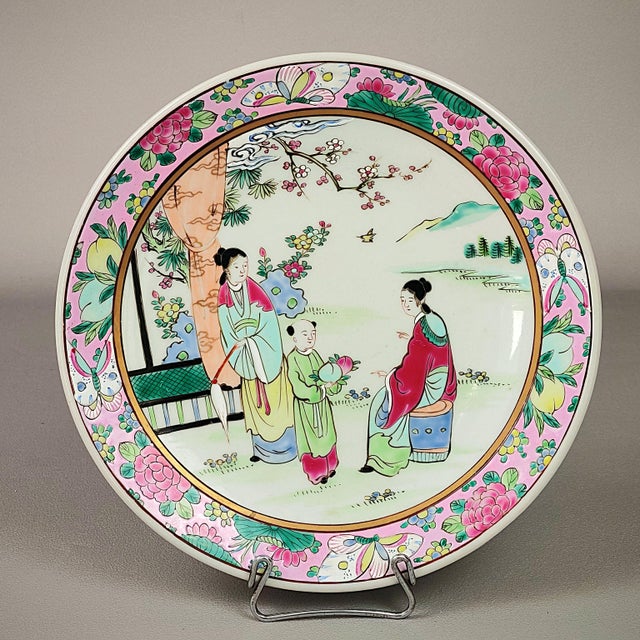 White Japanese Porcelain Plate from Arita, 1890s For Sale - Image 8 of 8