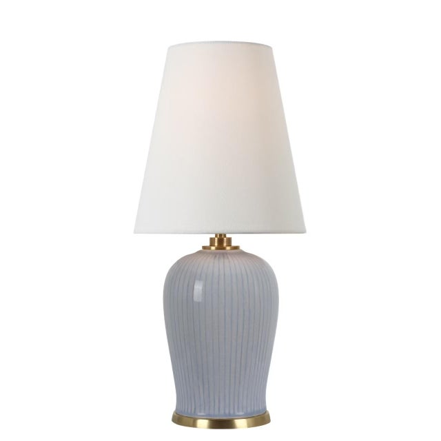 Traditional Thomas O'Brien by Visual Comfort Signature Opera 16" Table Lamp in Polar Blue Crackle with Linen Shade For Sale - Image 3 of 3