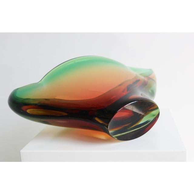1960s Vintage Freeform Sommerso Murano Glass Vase attributed to Flavio Poli for Seguso, 1960 For Sale - Image 5 of 8