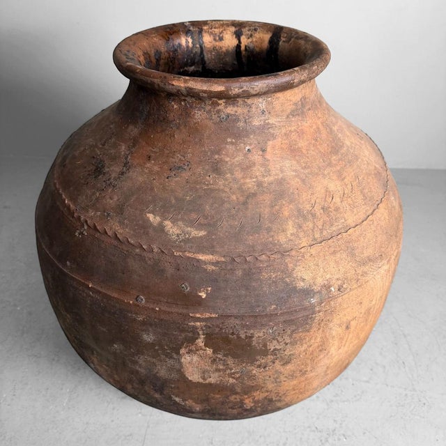 Brown Large Antique Terracotta Jar, Portugal, 1900-1930 For Sale - Image 8 of 16