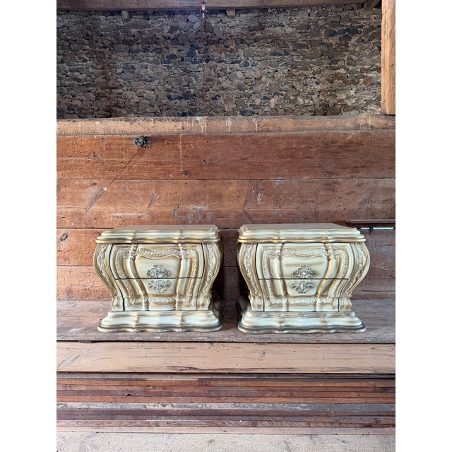 1960's French Provincial Bedroom Set From the For Sale - Image 4 of 5