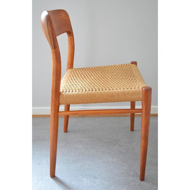 Mid-Century Modern Danish Model 75 Teak Chair by Niels O. Møller for JL Moller, 1950s For Sale - Image 3 of 10