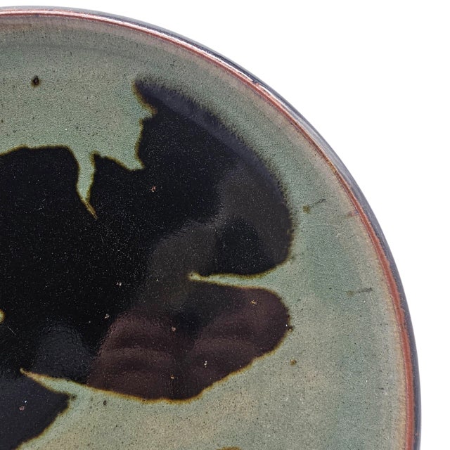 Contemporary 1978 Richard Mahaffey Stoneware Platter With Abstract Glaze Pacific Northwest Studio Pottery For Sale - Image 3 of 8