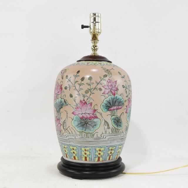 Vintage Chinese Porcelain Table Lamp With Lotus and Butterfly Design For Sale - Image 4 of 11