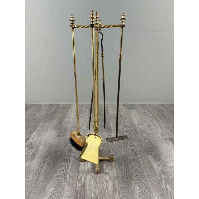 20th Century Louis XVI Brass Fireplace Set of Fire, Set of 7 For Sale - Image 5 of 9