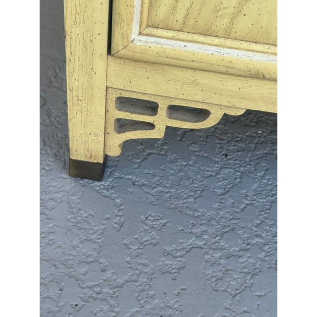 Mid 20th Century Dixie Shangri La 6 Draw Dresser Yellow For Sale - Image 10 of 11