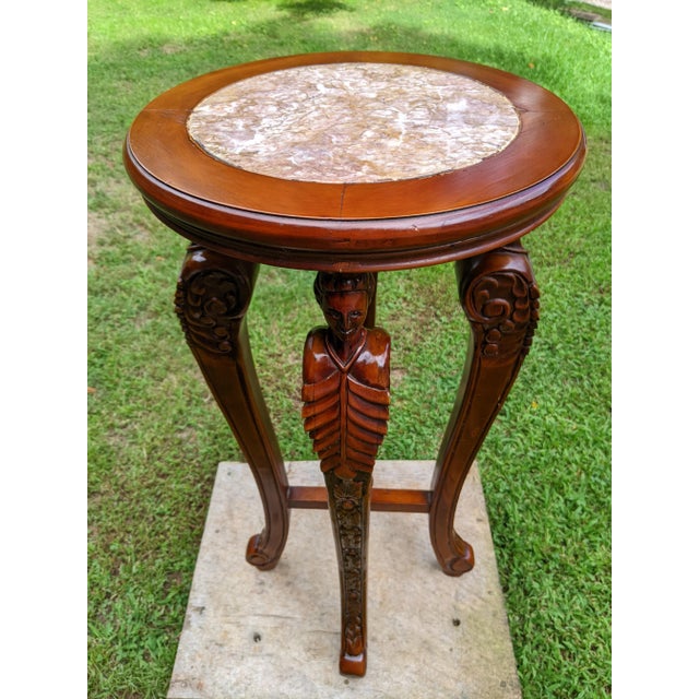 1960s Vintage Walnut Gueridon Table with Marble Top & Carved Elizabethan Courtly Figures For Sale - Image 13 of 13