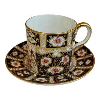 1960s Flat Demitasse Cup & Saucer Set Traditional Imari by Royal Crown Derby #2451 For Sale