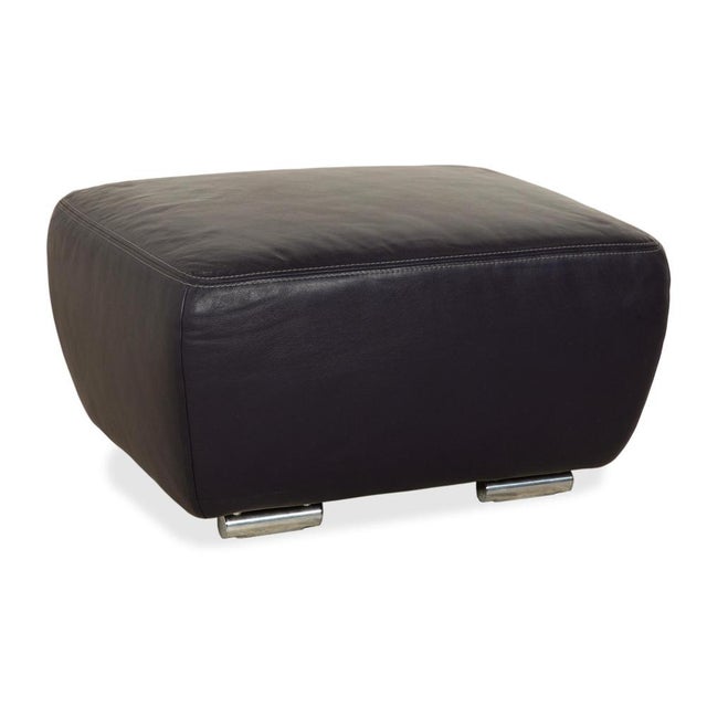 Avanti Ottoman in Purple Leather from Koinor For Sale - Image 10 of 10