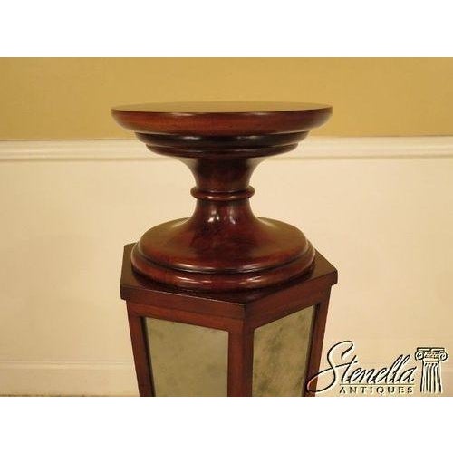 1990s Eglomise Mirrored & Mahogany Hollywood Regency Pedestal Stand For Sale - Image 5 of 8