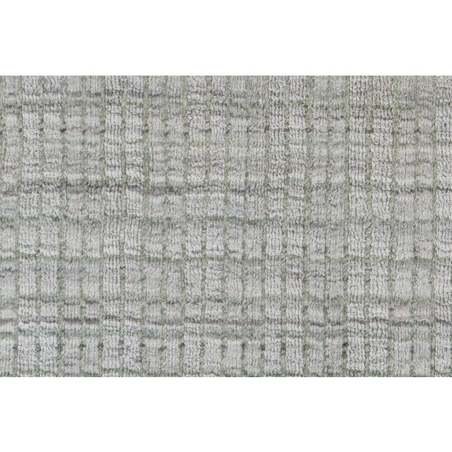 This rug is suitable for indoor or outdoor use, in your house or outdoors on your patio or deck etc. The rug is made using...