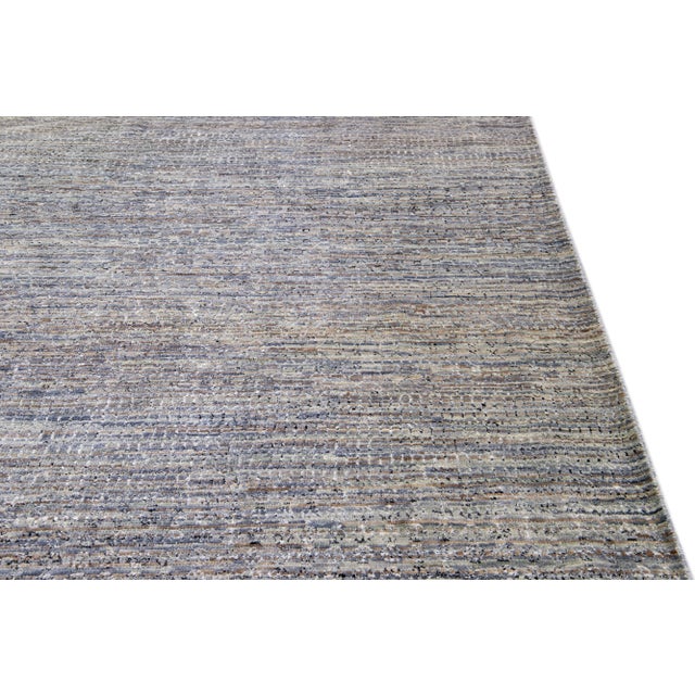 2020s Modern Savannah Gray Handmade Room Size Wool Rug With Geometric Pattern For Sale - Image 5 of 11