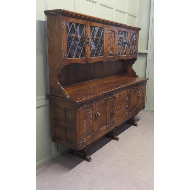 Arts and Crafts Oak Dining Room Suite with Table, Chairs and Dresser from Webber, 1960, Set of 8 For Sale - Image 6 of 8