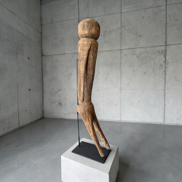 Abstract African Abstracted Figural Sculpture For Sale - Image 3 of 8