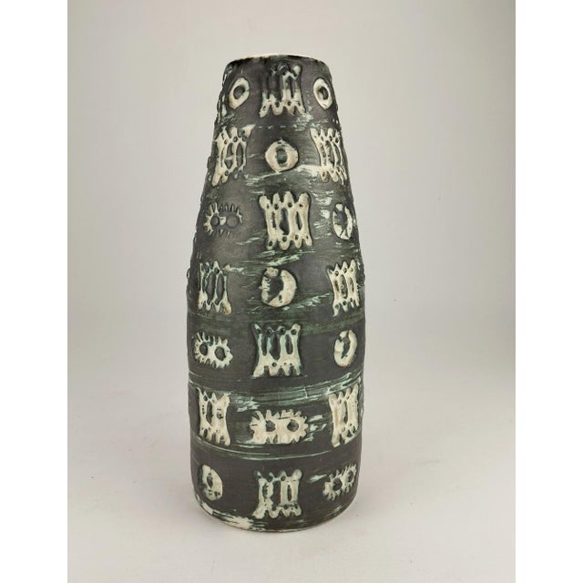 Mid-Century Ceramic Vase from Spara, West Germany, 1960s, in Very Good conditions. Designed 1960 to 1969 This piece has an...