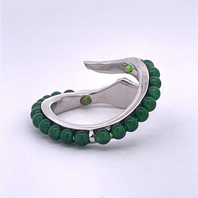 2000 - 2009 Silver Wrap-Style Cocktail Ring With Green Jade and Cubic Zirconia, Size 6.5 For Sale - Image 5 of 9