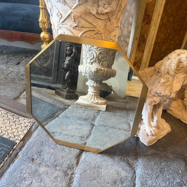 1960s Gio Ponti Style Mid-Century Modern Brass Octagonal Wall Mirror For Sale - Image 12 of 15