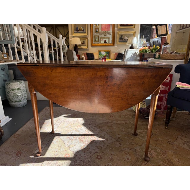 Wood Late 18th Century American Antique Drop Leaf Table For Sale - Image 7 of 9