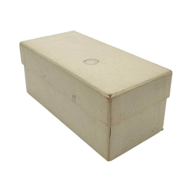 Red Vintage the 21 Club Nyc Restaurant Equestrian Jockey Lighter For Sale - Image 8 of 11