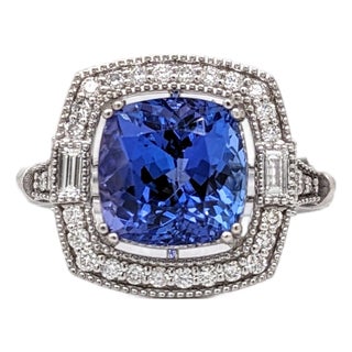4Ct Tanzanite Ring With Natural Diamonds & Milgrain Detail in Solid 14k Gold, Size 6.75 For Sale