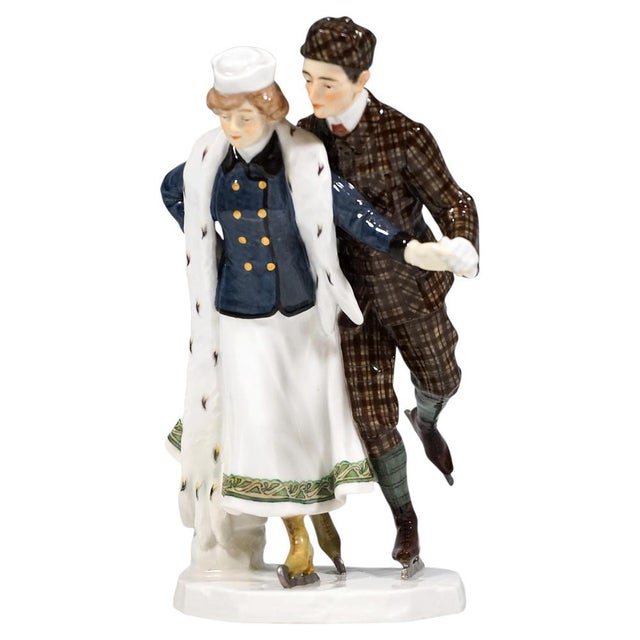 Black Art Nouveau Ice-Scaters Figure Group attributed to Alfred Koenig for Meissen, Germany, 1910s For Sale - Image 8 of 8