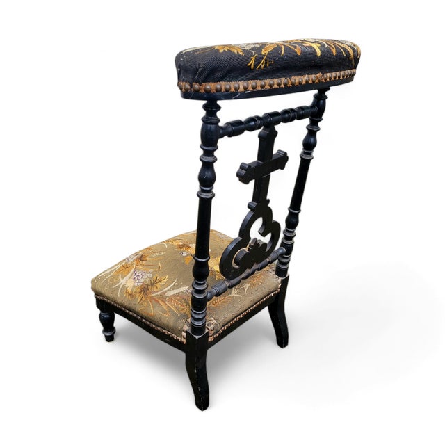 Antique French Prayer Chair with Carved Cross, 1880s For Sale - Image 5 of 16