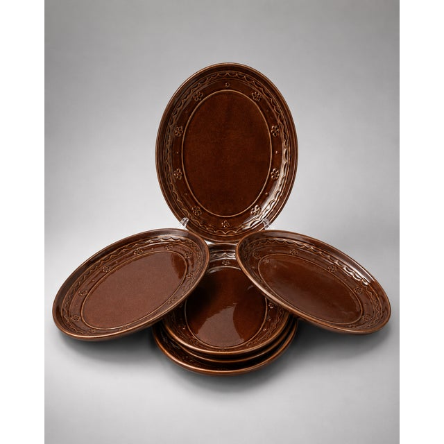 Brown 1950s Mid-Century Modern Mar - Crest Daisy Dot Onion Dinner Plate Brown Glaze - Set of 12 For Sale - Image 8 of 14